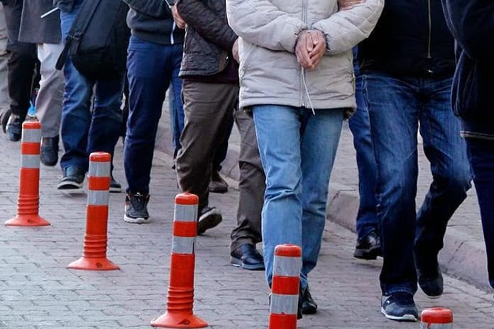 2.5 yıllık takip sonucu yapılan FETÖ operasyonunda 10 tutuklama