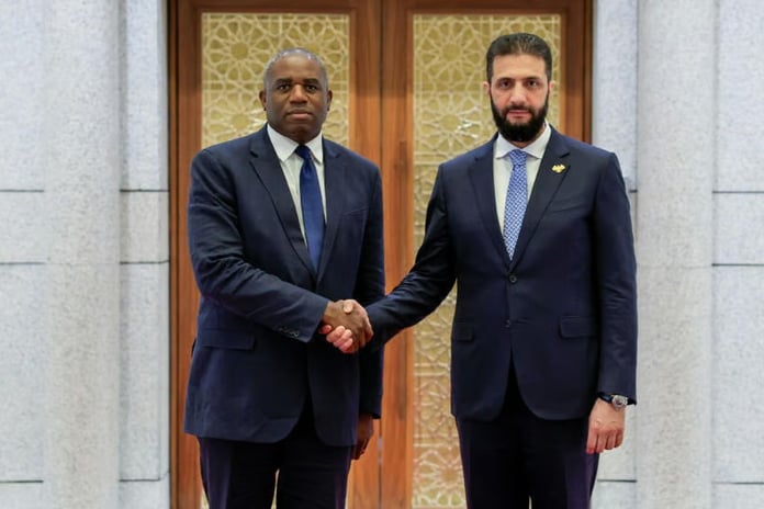 Suriye Cumhurbaşkanı Şaraa İngiltere Dışişleri Bakanı Lammy'yi kabul etti