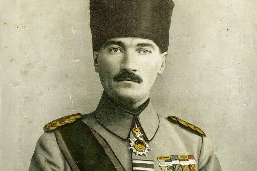 Tarihte bugün: Mustafa Kemal Paşa'ya "Gazi" ünvanı verildi