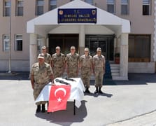 Özel gereksinimli Umut üniforma giyip jandarma oldu