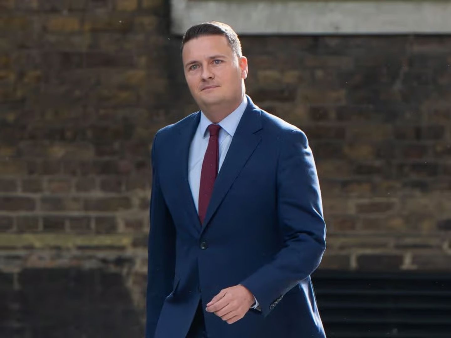 Wes Streeting, Starmer’a rakip olmaya hazırlanıyor
