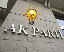 AK Parti teşkilatlarında kan yenilenmesi: Seçim hazırlığı mı?