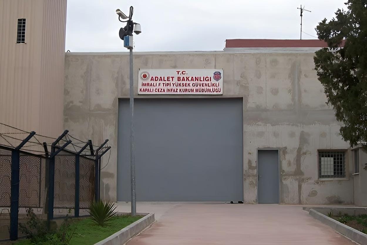 Komisyon İmralı'ya gidiyor