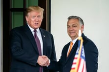 Donald Trump Orban'a Rus enerjisi muafiyeti ayrıcalığı sağladı