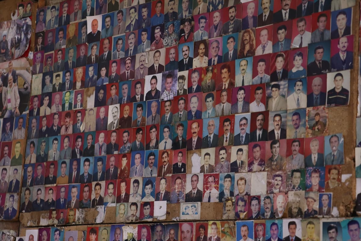 28 yıllık hatıra köşesi: Berberin fotoğraf arşivi