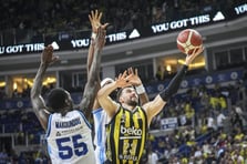 Basketbol Süper Ligi'nde çeyrek final rövanş maçı: Fenerbahçe, yarı final için Türk Telekom deplasmanında