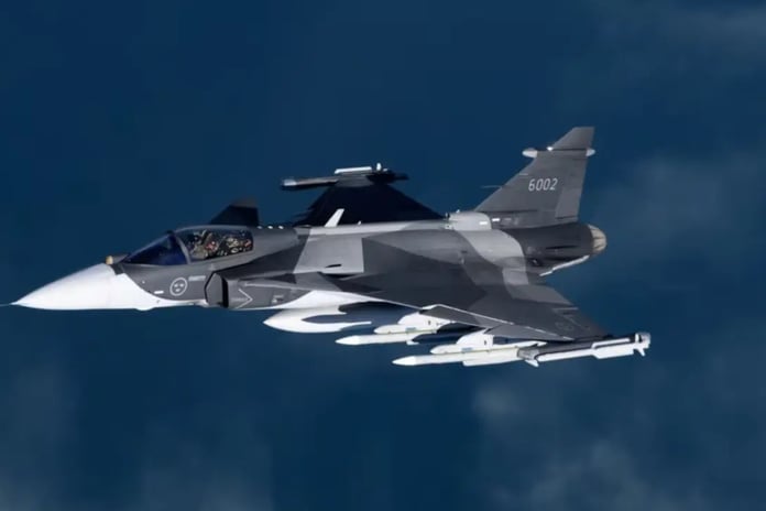 Saab, Gripen savaş uçağında yapay zeka destekli muharebe yeteneğini test etti