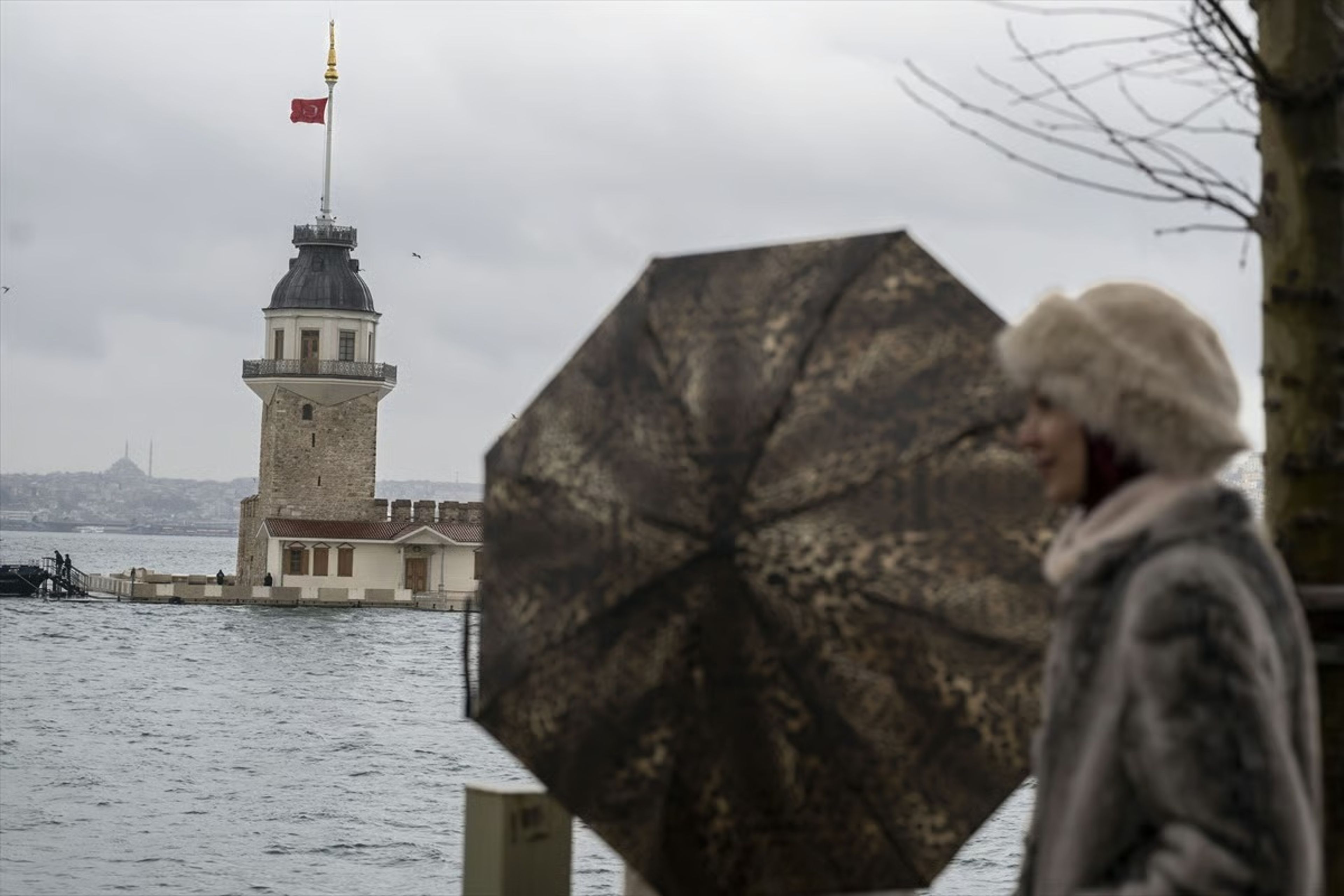 İstanbul’da sağanak ve fırtına etkili oldu