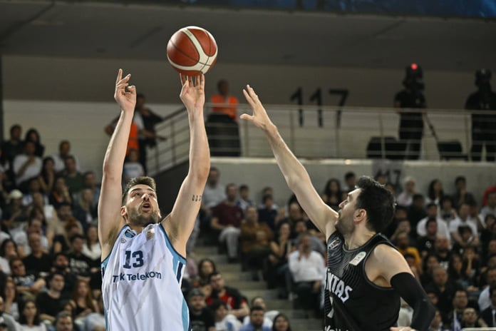 EuroCup'ta Türk Derbisi: Türk Telekom, Beşiktaş'ı ağırlıyor