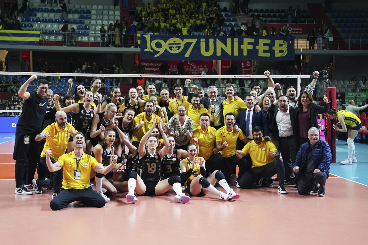 VakıfBank 7. zaferini hedefliyor