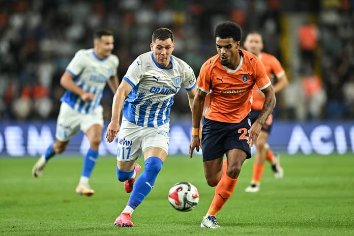 Başakşehir'de sezonun ilk yenilgisi Avrupa'dan geldi: Tur Romanya'ya kaldı