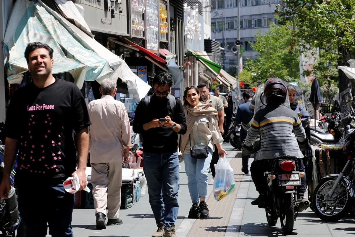 Tahran'da hayat normale dönüyor