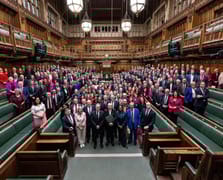 İngiliz İstihbaratı parlamenterleri Çin'in casusluk girişimlerine karşı uyardı