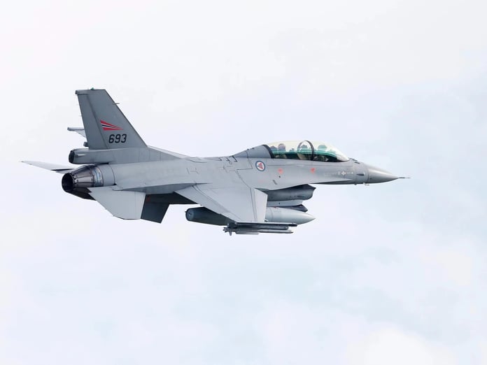 Norveç, Ukrayna'ya F-16 jetlerinden beklenenden fazla gönderdi