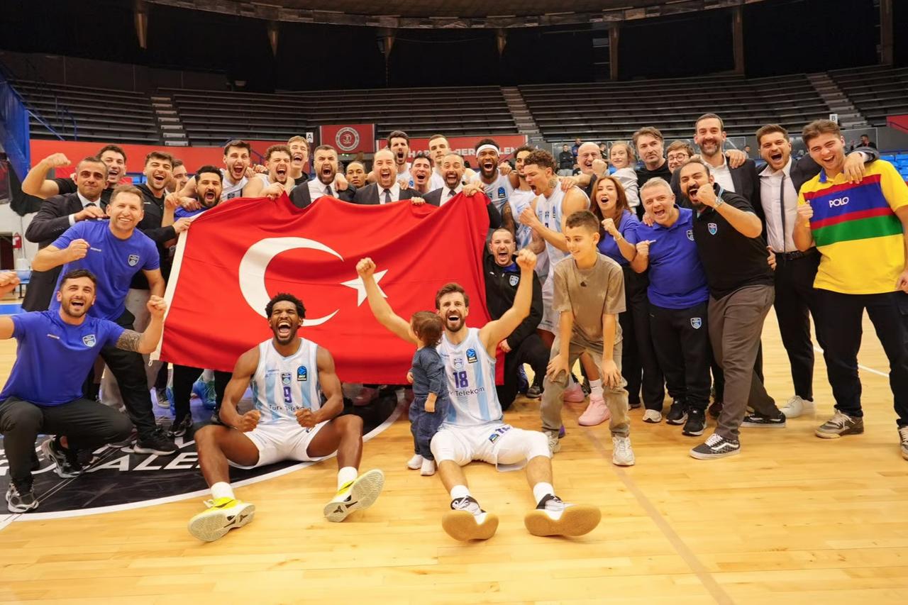 Türk Telekom Eurocup'ta yarı finale yükseldi: Son 4'te 3 Türk takımı