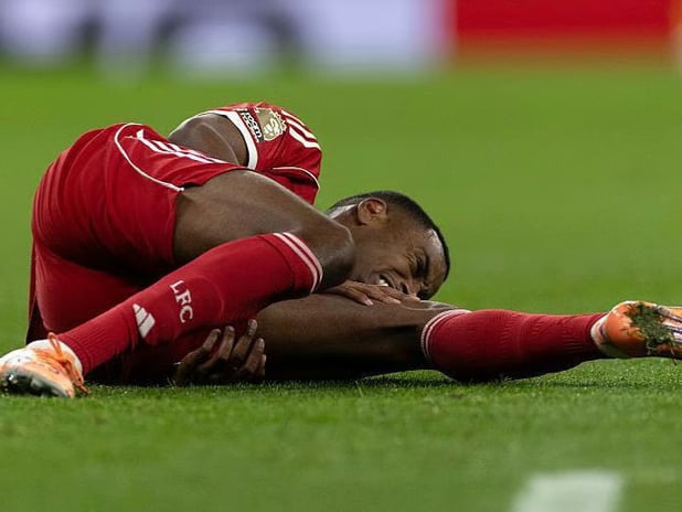 125 milyon sterlinlik dev yatırımda sakatlık şoku: Liverpool’da Alexander Isak kabusu