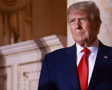 Trump'tan İran'a nükleer anlaşma çıkışı