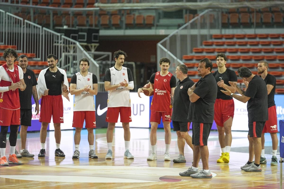 A Milli Basketbol Takımı Bosna-Hersek deplasmanında: Hedef 5'te 5