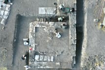 Ani Ören Yeri'nde Selçuklu dönemine ait kümbet kalıntısı bulundu