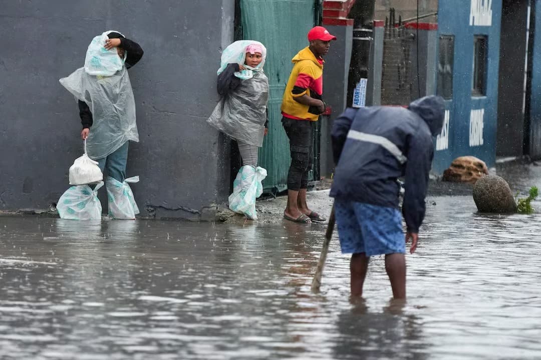 Güney Afrika'da meydana gelen selde 57 kişi hayatını kaybetti