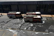 Cape Town havalimanında çıkan yangın uluslararası uçuşları durdurdu