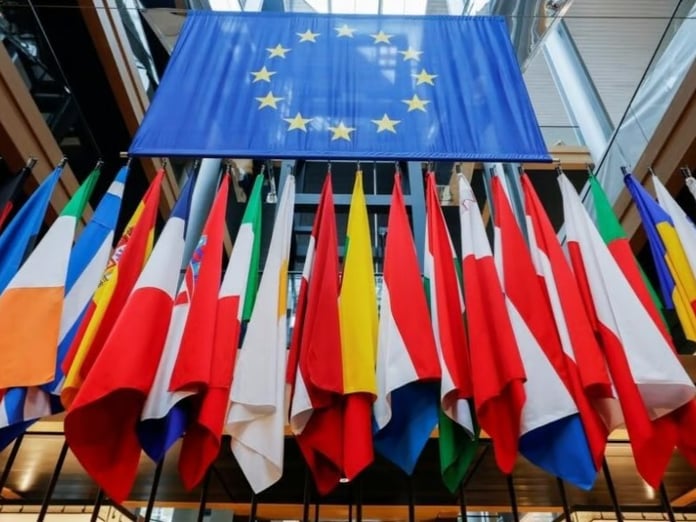 Avrupa Siyasi Topluluğu zirvesi Kophenag'da başladı