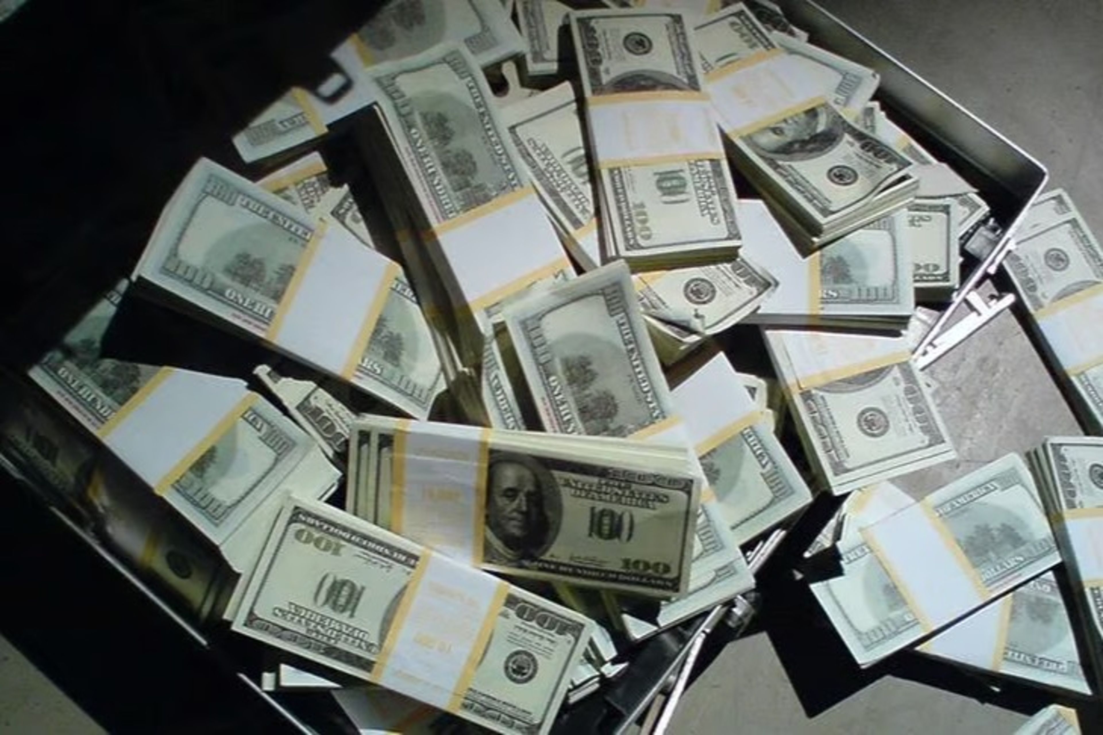 Ultra zenginler raporu yayımlandı! Türkiye'de 4 bin 208 kişinin serveti 30 milyon doları aşıyor
