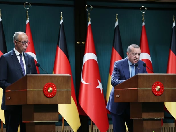 Basın toplantısında Gazze ve Kophenag kriterleri tartışması