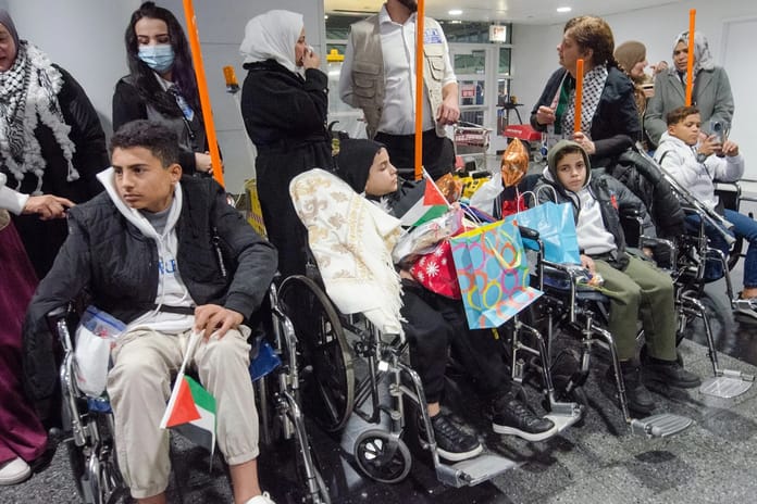 ABD Gazzelilere sağlanan ziyaretçi vizelerini durdurdu