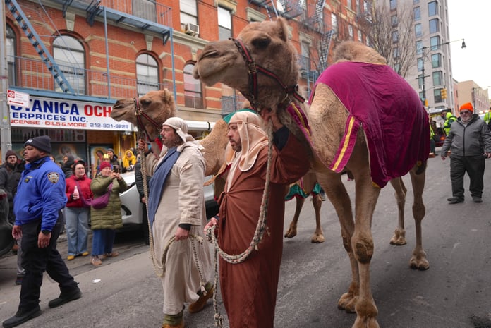 Kostümler ve yerel kıyafetlerin hikayesi
