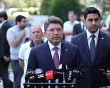 Yılmaz Tunç: Yolsuzluk soruşturmasının sonucunu bekle