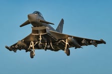 Eurofighter Typhoon’a düşük maliyetli drone önleme mühimmatı entegre ediliyor