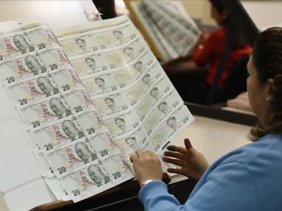 20 TL banknotlarda imza değişikliği dikkat çekiyor