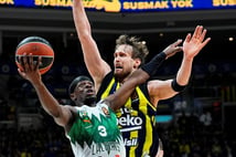 Fenerbahçe Zalgiris deplasmanında mağlup: Seri dördüncü maça uzadı