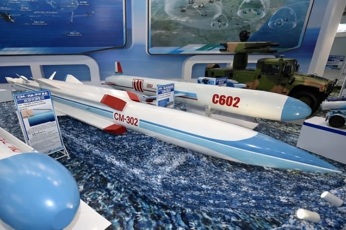 İran, Çin’in CM-302 süpersonik gemisavar füzeleri için görüşüyor