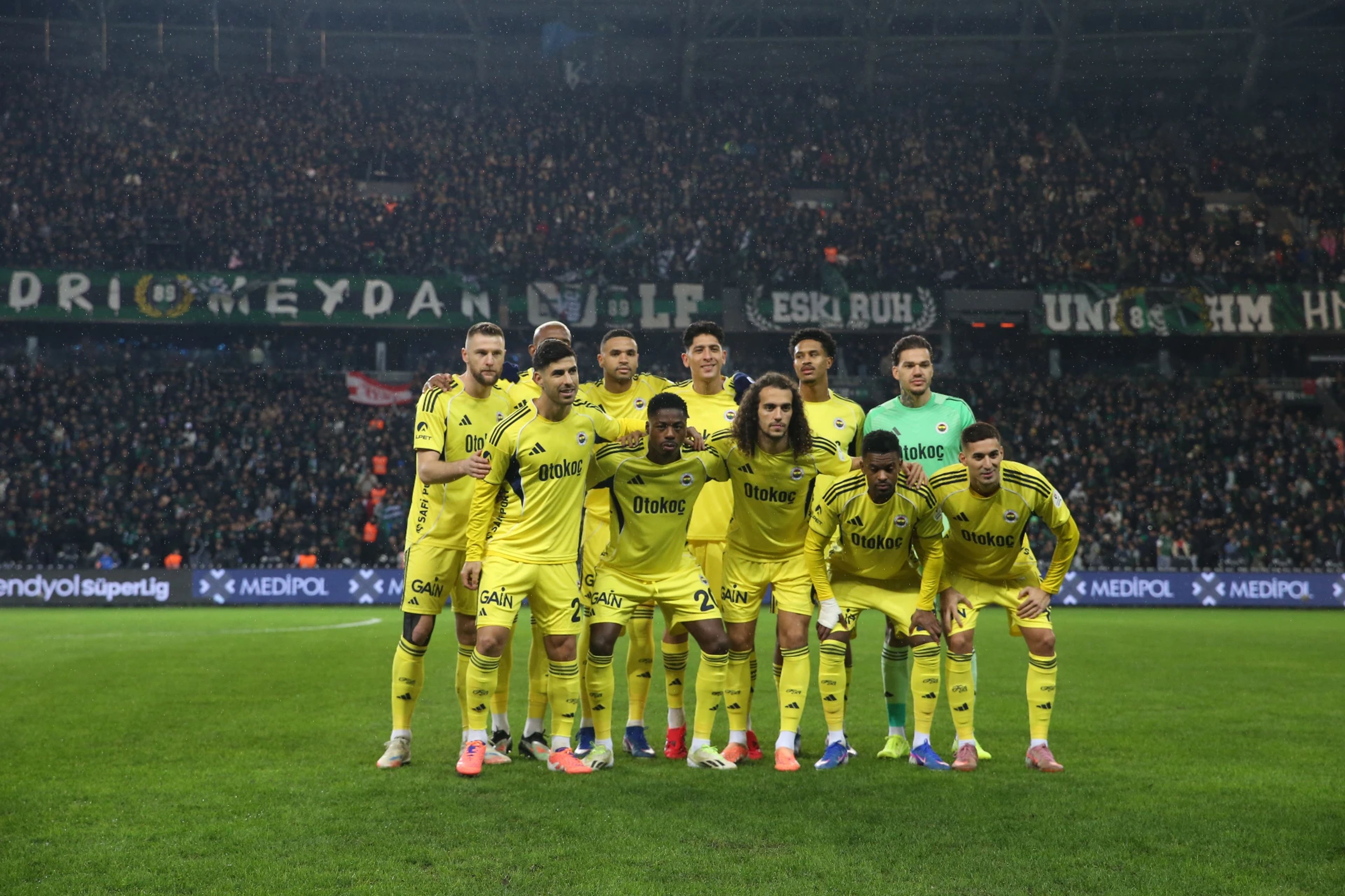 Fenerbahçe haftayı kapatıyor