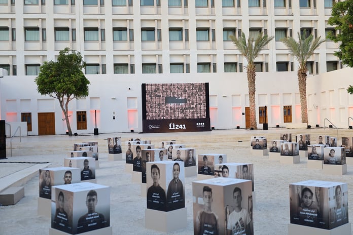 Doha’da Filistinli çocuklar anısına '241' sergisi açıldı