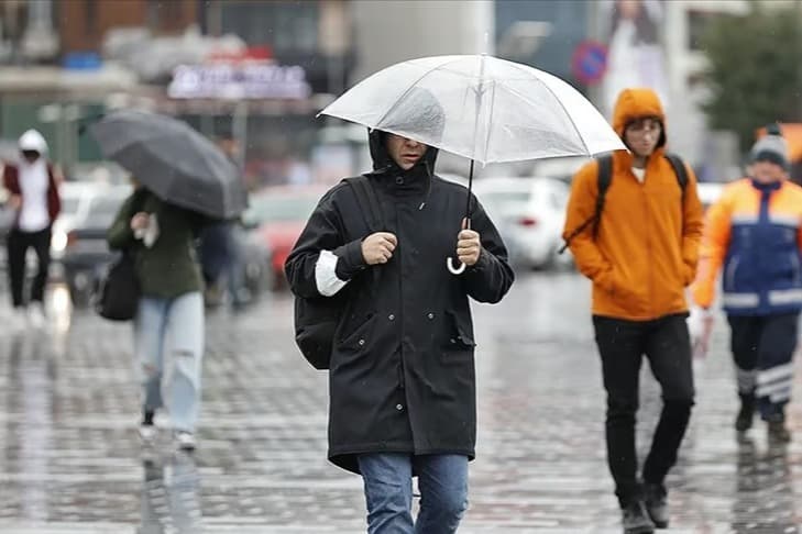 Meteoroloji’den 10 il için sarı kodlu alarm: Karadeniz’de sel ve fırtına bekleniyor!