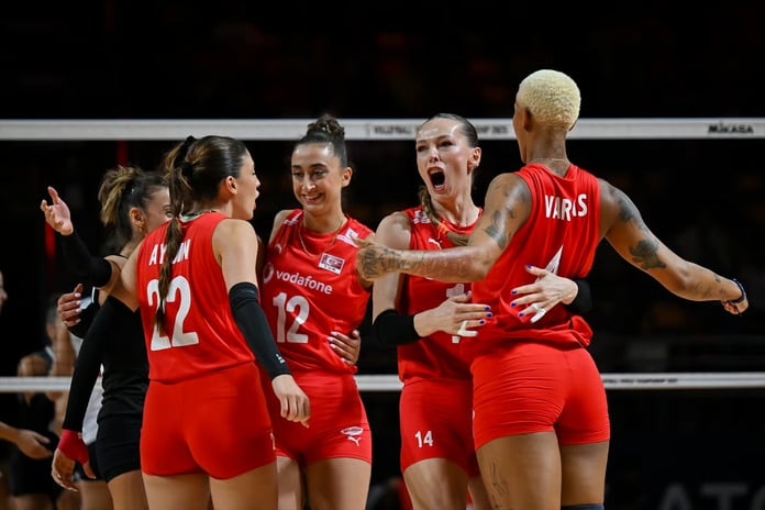 Filenin Sultanları Dünya Şampiyonası'nda çeyrek final peşinde