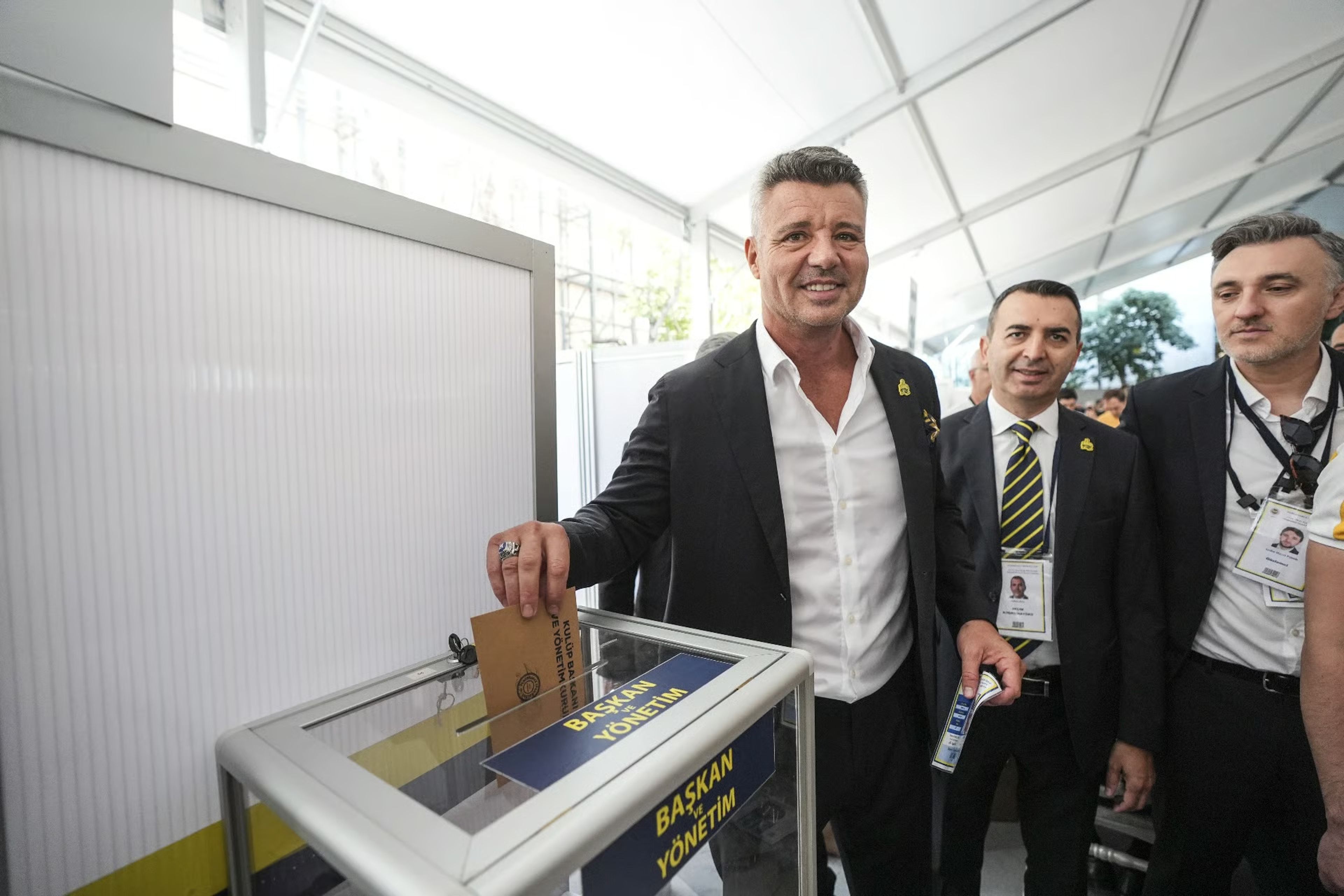 Fenerbahçe sandığa gidiyor: Başkan Sadettin Saran olağanüstü seçim kararını açıkladı