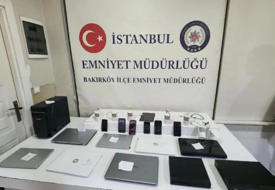 Poliklinikte müşterilerin gizlice görüntülenmesi
