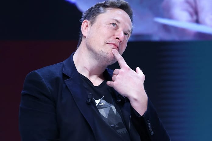 AB'den Musk'a Sanchez tepkisi