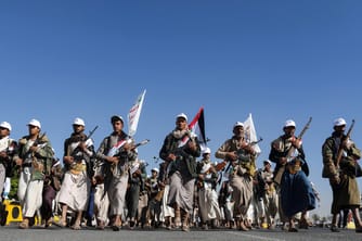 Iran Deploys IRGC Commanders and Missile Gear to Houthis