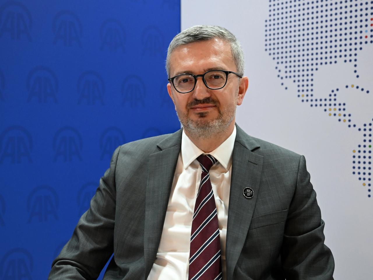 Burhanettin Duran İletişim Başkanı oldu