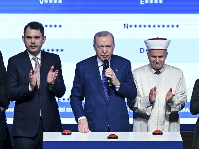 Cumhurbaşkanı Erdoğan Ankara'da 31 bin konutun kura töreninde konuştu