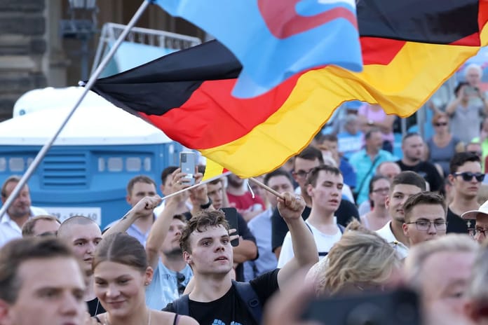 Almanya'da Aşırı Sağcı AfD imaj yenileme çabasıyla yeni gençlik kanadı kuruyor