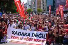 İzmir'de belediye işçilerinin grevi 6. gününde devam ediyor