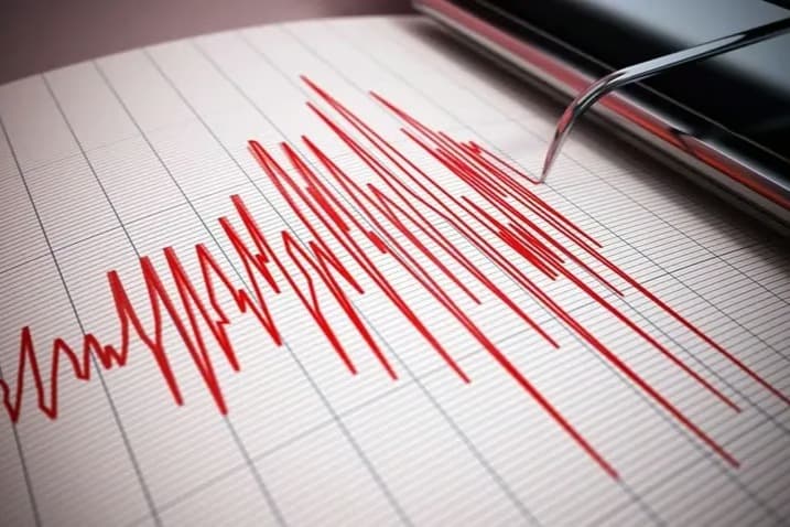 Bursa Gemlik'te 3.9 büyüklüğünde deprem oldu