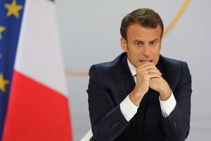 Macron Brüksel’in Washington’la vardığı ticaret anlaşmasını eleştirdi