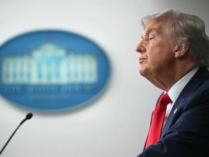 Trump ABD'yi nasıl otokrasiye doğru sürüklüyor?